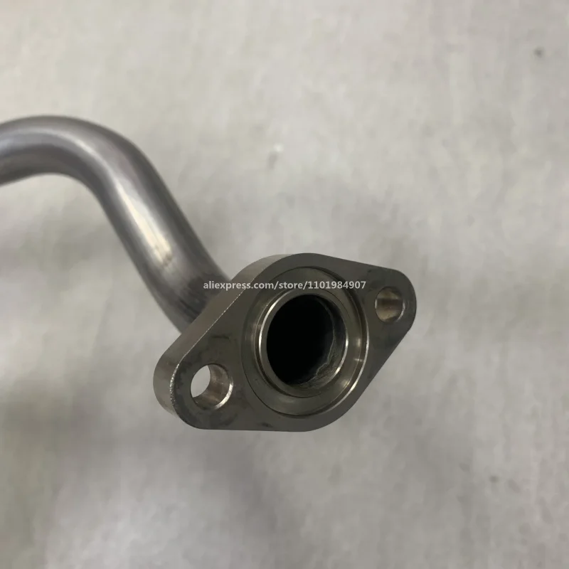 8981726580 8-98172658-0 Japanese original turbocharger oil return pipe for Isuzu 700P 4HK1 engine accessories