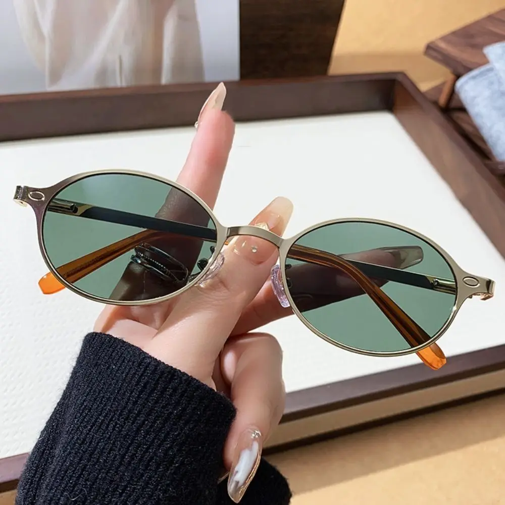 Chic Retro Oval Sunglasses - UV400 Protection
