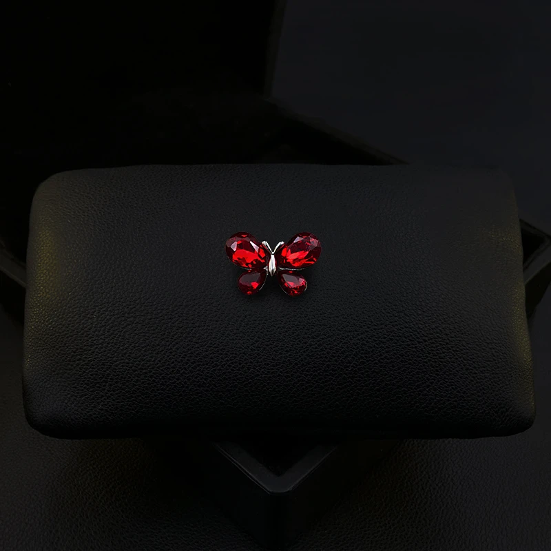 1102 Exquisite High-End Retro Purple Butterfly Small Brooch Versatile Simple and Compact Mini PIN Anti-Unwanted-Exposure Buckle