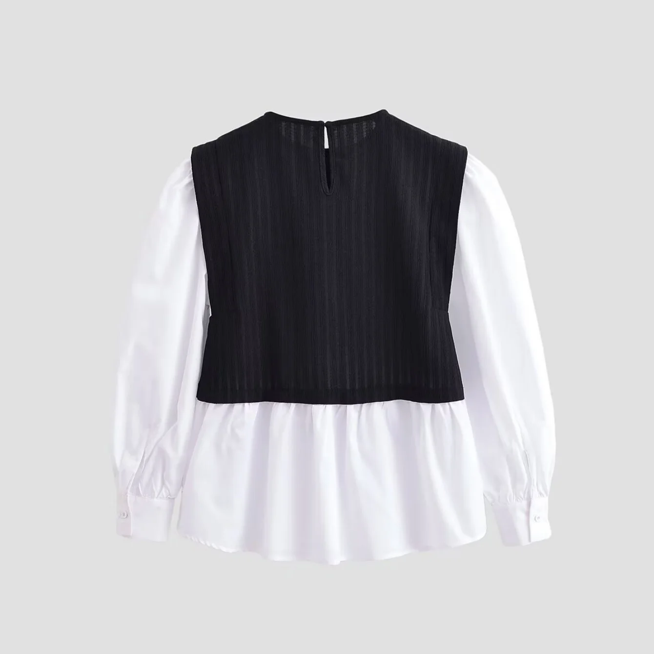 Women's Black White Spliced Fake Two-Piece Tops Spring New Female O-Neck Long Sleeved Pullover T-Shirt Fashion Casual Lady Tops