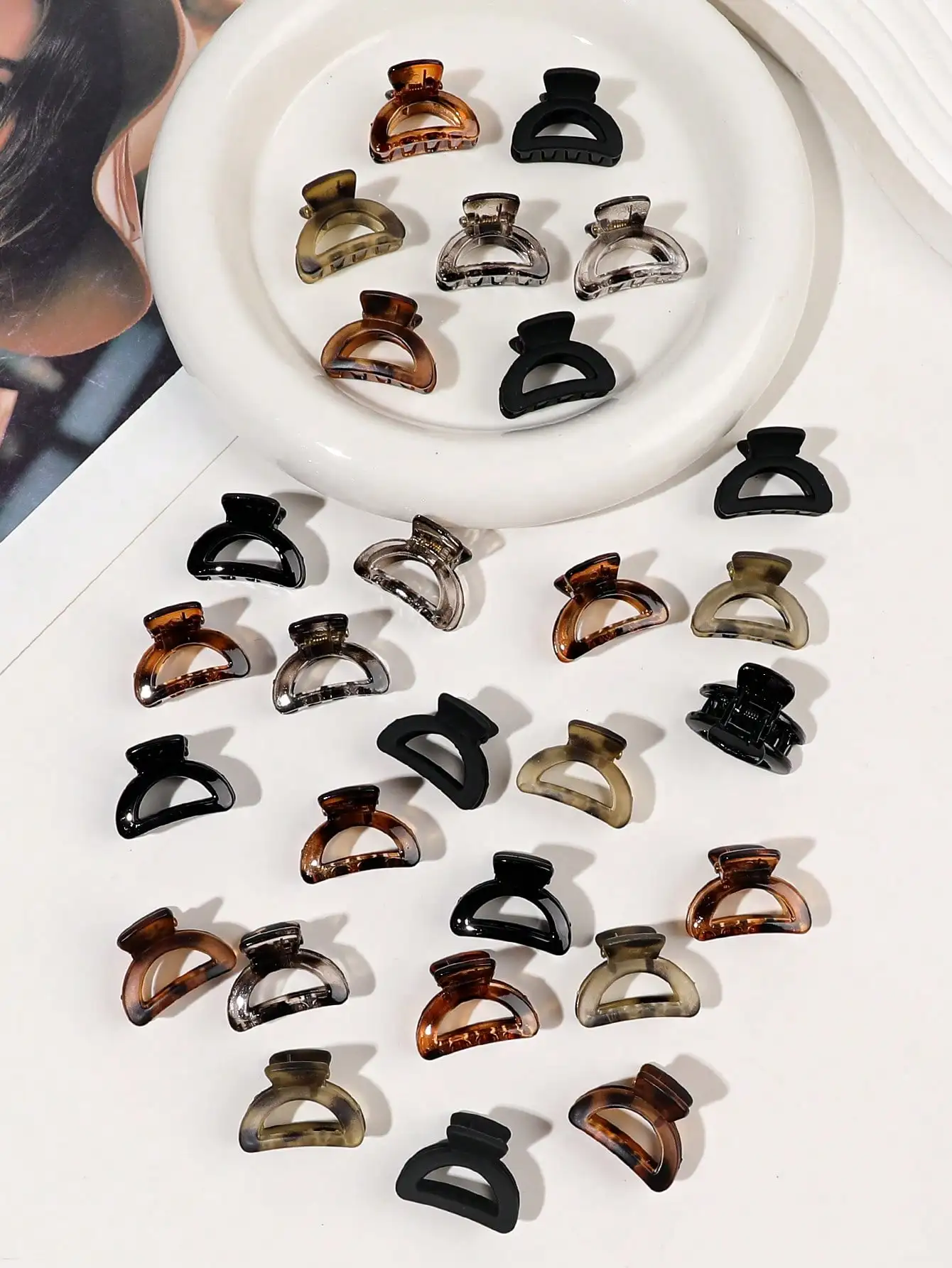 30PCS Mini Half-Circle Hollow Hair Clips for Women Tiny Hair Creaseless Styling Claw Clips Casual Versatile Hair Accessories