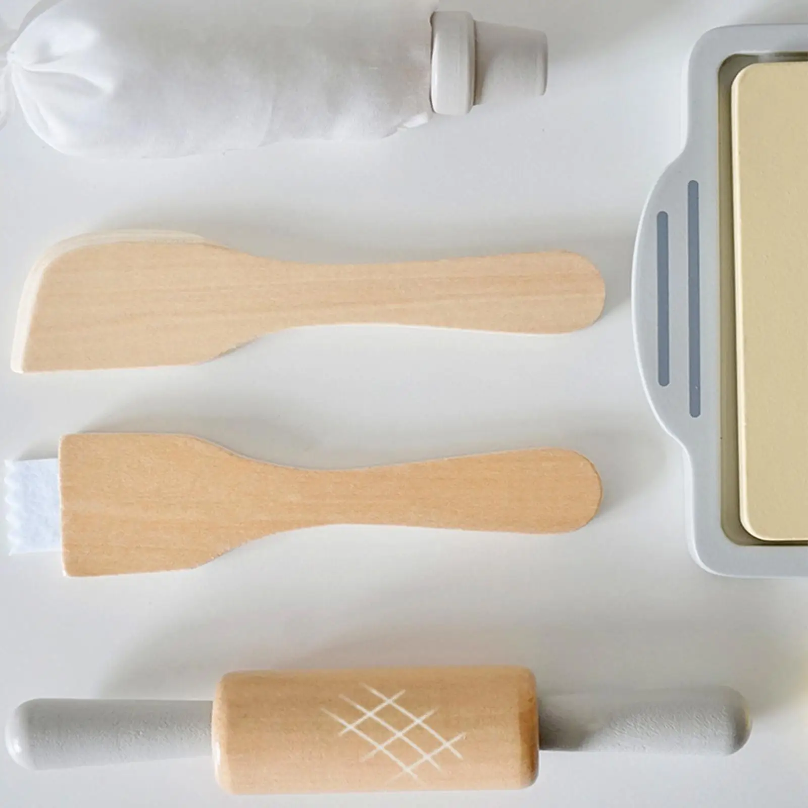 

Kids Baking Pretend Toy Fine Motor Skill Hands on Abilities Cookies and Pastry Toy for Ages 3+ Birthday Gift Party Favor Kids