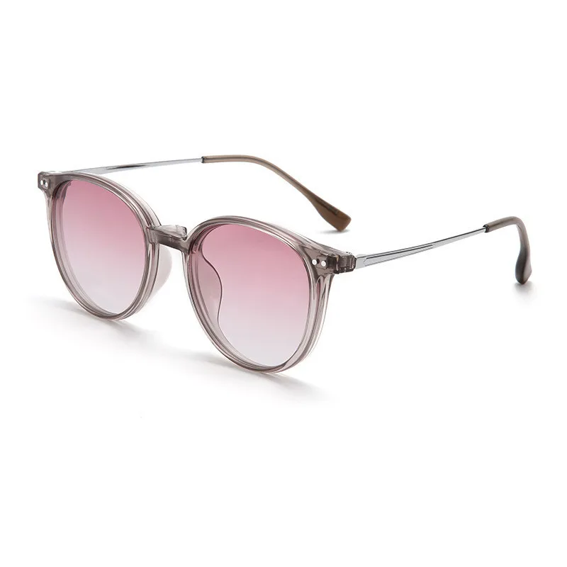 Ceofy Women Vintage TR90 Polarized Sunglasses Stylish Glasses