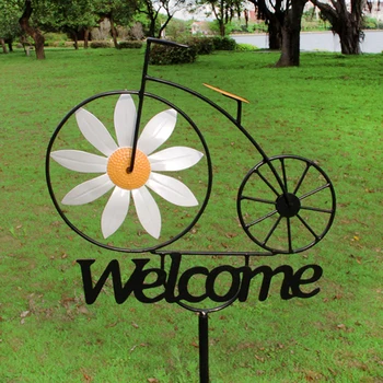 Metal Daisy Garden Windmill 1