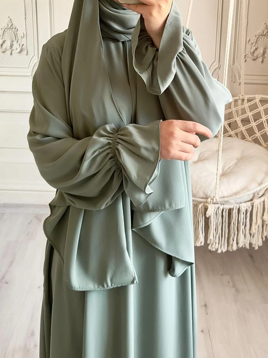 

Solid Modest Abaya Muslim Woman Dubai Dresses With Headscarf Flare Sleeve Casual Clothing Islam Dubai Prayer Robe