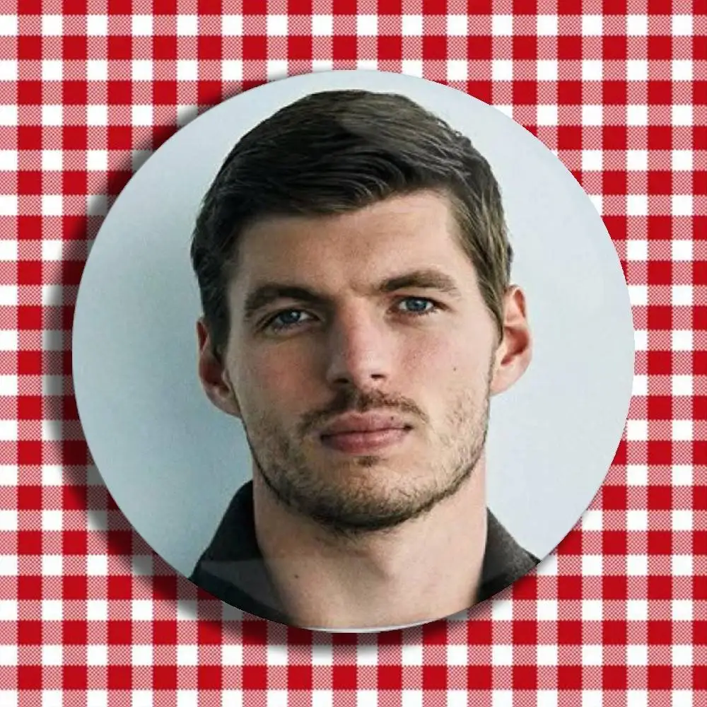 M-Max 레이싱 드라이버 V-Verstappen 레이저 배지 크리에이티브 핀 브로치 가방 의류 모자 장식 선물 팬 수집품