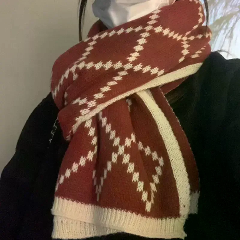 Fashionable Christmas Elk Snowman Scarf Warm Shawl Red Scarf Student Couple Christmas Gift Winter Warm Neck Protection Scarf