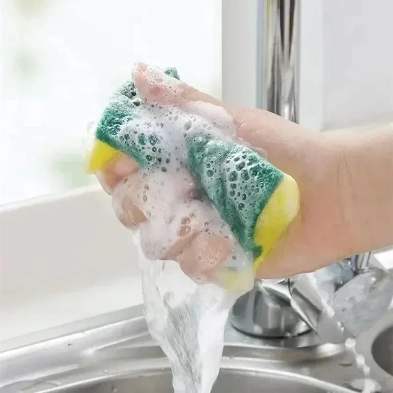 Highly absorbent double-sided sponge 4