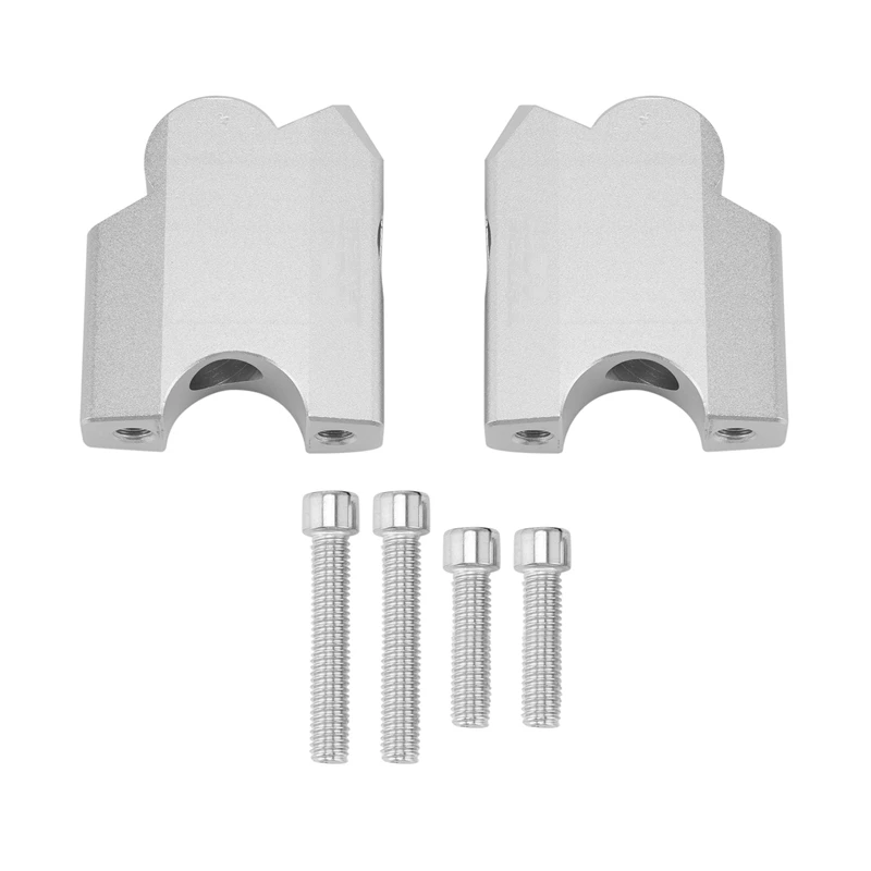 Motorrad Vergleich Honda CB750 Hornet 2023 Vs. KTM 390 Duke 2021