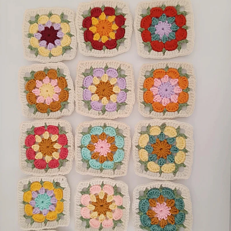 DIY 크로 셰 뜨개질 여러 가지 빛깔의 컵 받침 광장 DIY 창조 바느질 의류 레이스 담요 장식 수제 컵 패드 8cm 패치