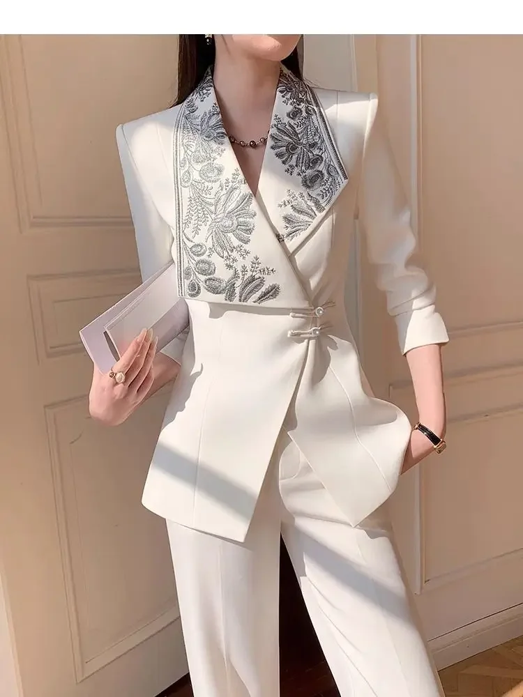 طقم بنطلون واسع مطرز فاخر