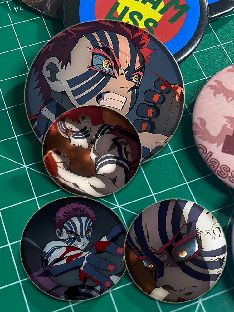 Lot De 9 Badges Anime JinxManga - Pin's Décoratifs En Alliage 58mm - Formes Variées, Multicolore