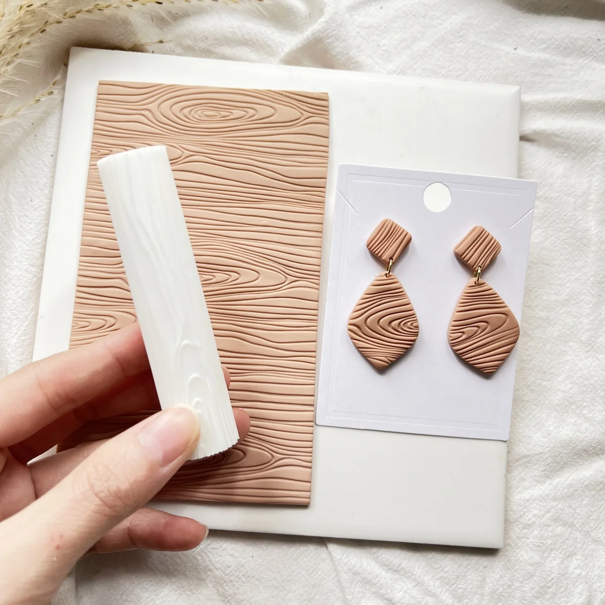 Wood Texture Roller Polymer Clay Tools⎥Hand Roller⎥Clay Texture Tool⎥Jewellery Tools⎥Floral Texture⎥Botanical