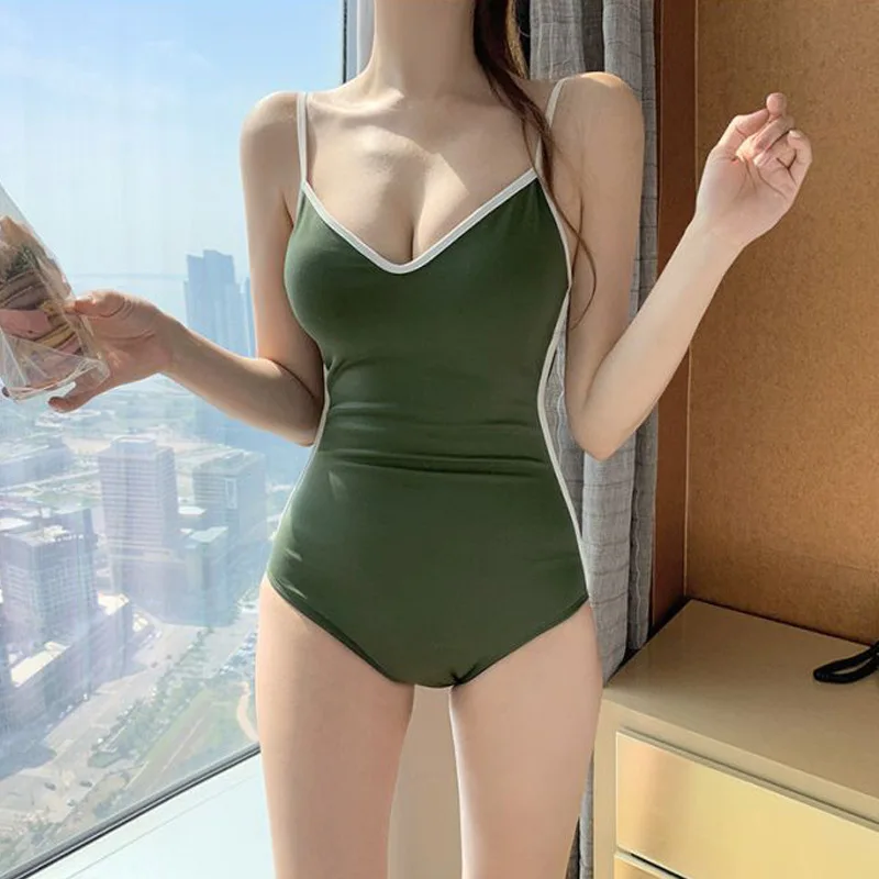 

One piece swimsuit, women's sexy suspender, bikini, spicy girl, slim fit, internet famous women's hot spring swimsuit