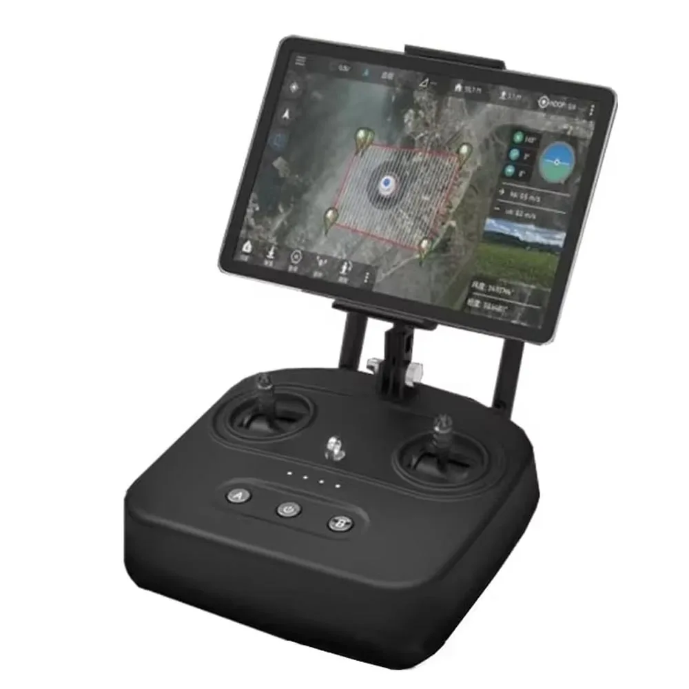 Skydroid T10 télécommande 10 canaux avec caméra mini, utilisée pour contrôler un drone en vol
