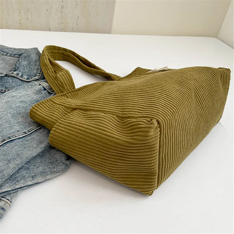 New Corduroy Tote Bag Fashionable Large Capacity Handbag Women Shoulder Bag Versatile Retro Student Class Bag with Zipper Pocket