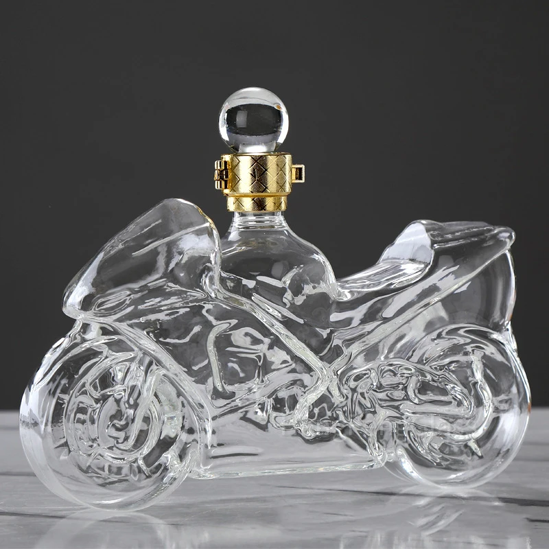 Description Picture 4 of itemvintage motorcycle shaped whiskey decanter 750ML  Glass Alcohol Bottle Unique Liquor Bar and Party Decorations for Liquor