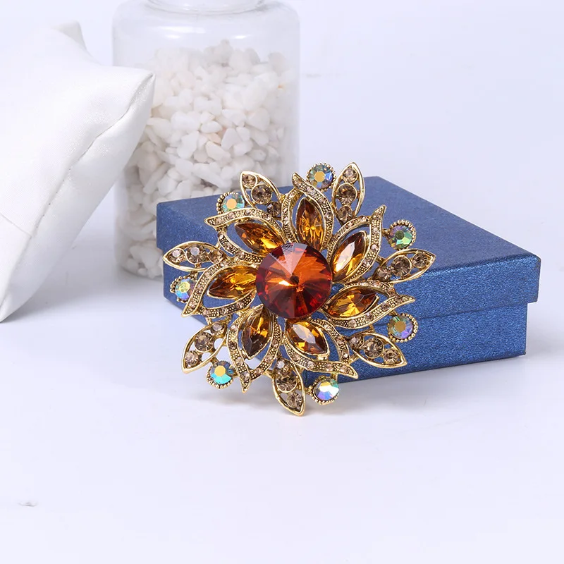 SKEDS Elegantg Flower Big Rhinestone Brooches For Women Lady Luxury Shiny  Boutique Brooch Pin Party Banquet Accessories Pins