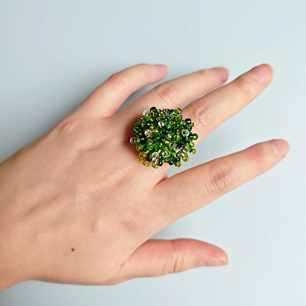 

Горячая новинка, винтажные Разноцветные Подвески, бусины, большое регулируемое кольцо для женщин, модные ювелирные изделия