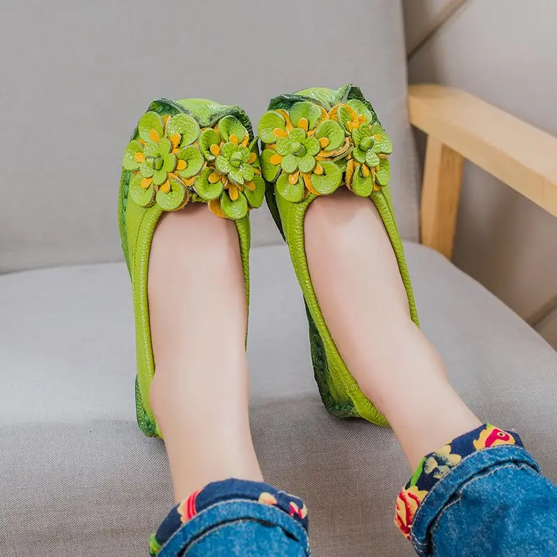 Top quality red floral genuine leather flats woman desginer blooming shallow moccasins retro luxury brand red mules