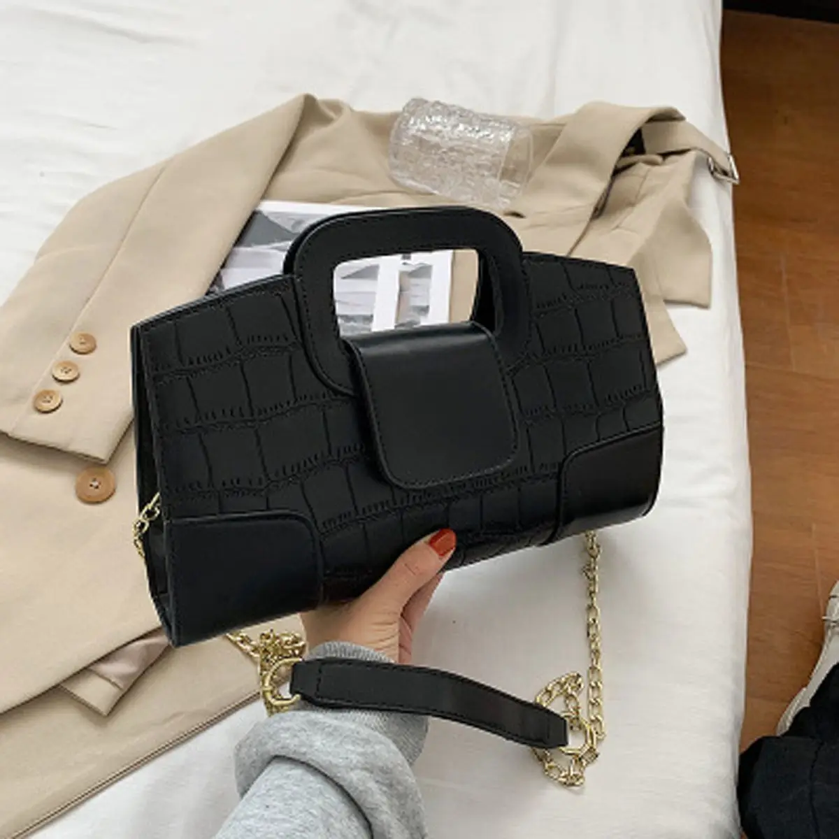 Retro Solid Color Chain Handbag Women Crocodile Texture Leather Large Capacity Shoulder Bags Ladies Fashion Casual Crossbody Bag