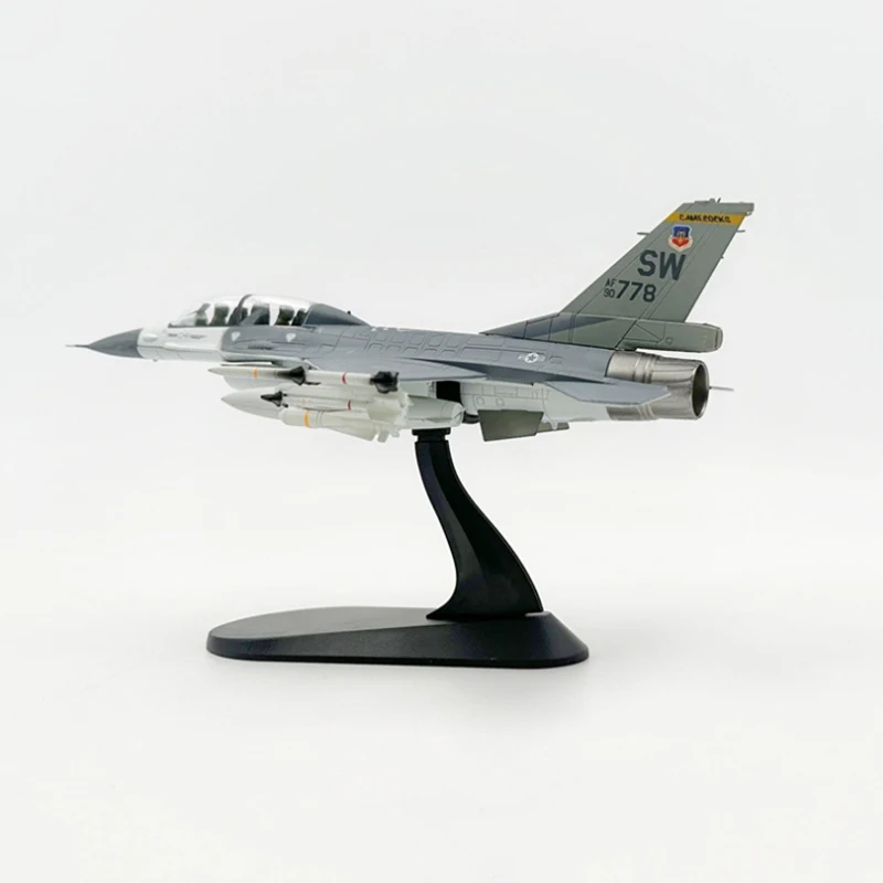 F-16C 1/72 ダイキャスト HOBBY MASTER 1/72 (ダイキャスト製) F-16 Block 70 “Slovak AF