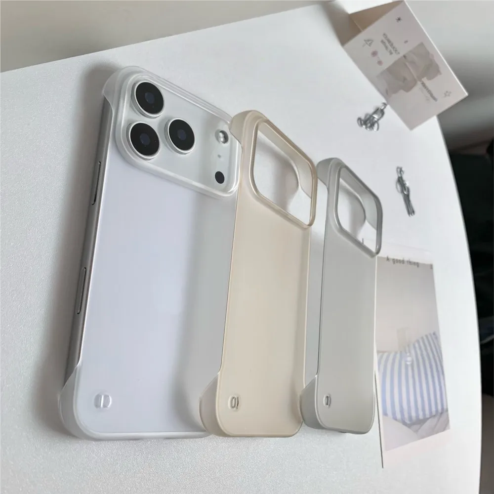 Sleek Borderless Matte Clear Shockproof Phone Case - Ultra Thin Translucent Design