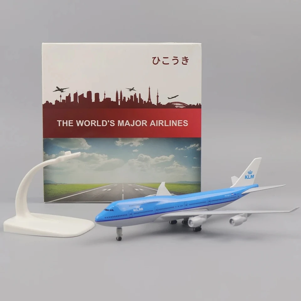 KLM DIE CAST AIRPORT Play Set 747-400 EUR 30,00 - FR