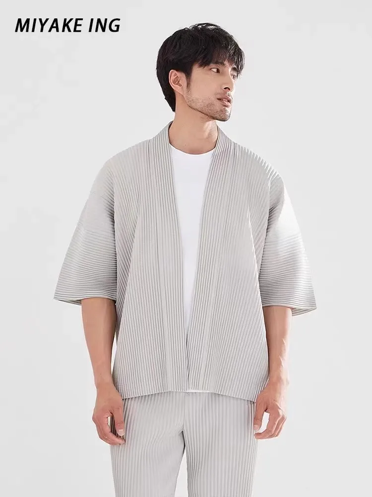 Miyake Fold 2024 Spring New Half Sleeve Suit Daopao Loose Large Size Short Sleeve Logo Coat 3