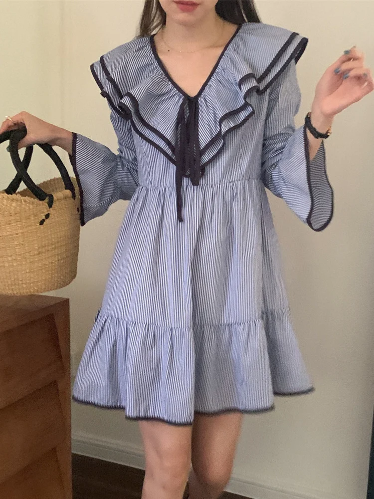 

V-neck Ruffle Stripe Bow Tie Dress For Women Contrast Flare Sleeve Mini Dresses 2023 Spring Summer New Ladies Vestido M639