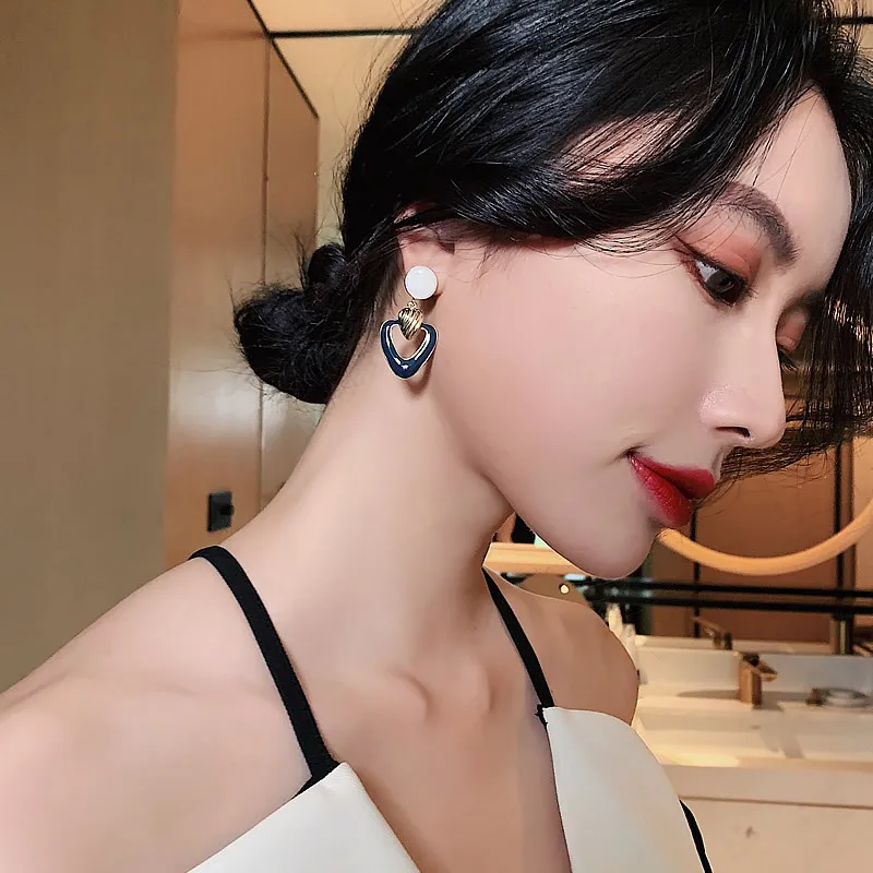 2022 Advanced Love Exaggerated Geometric Acrylic Round Earrings Earrings For Women Earring Daily Birthday Party Jewelry Gifts - Image 4