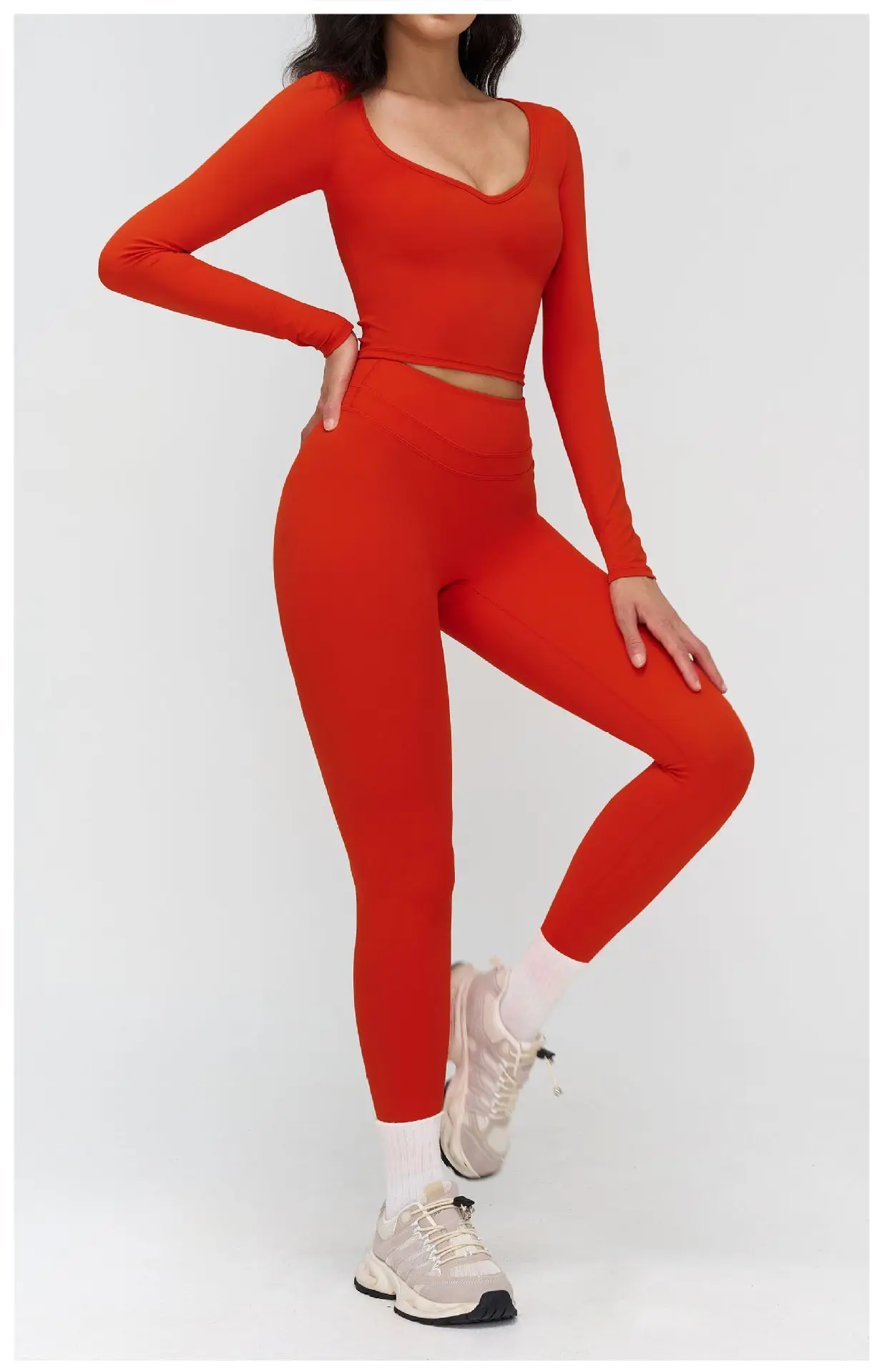 Haut Yoga Femme Manches Longues Col V