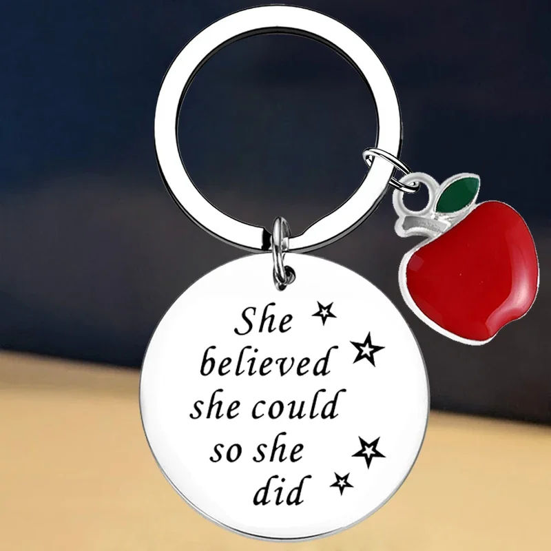 Новый подарок для учителя брелок для ключей она верила, что сможет брелки для учителей подарки на выпускной новый стиль подарки на день учителя