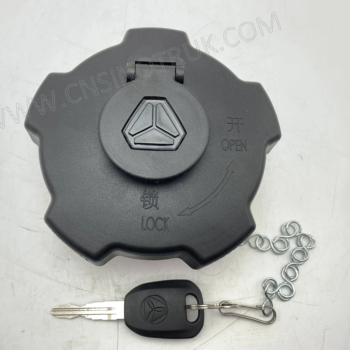 WG9525550500 Fuel Tank Cover Assembly for Sinotruk Howo A7 T7H 