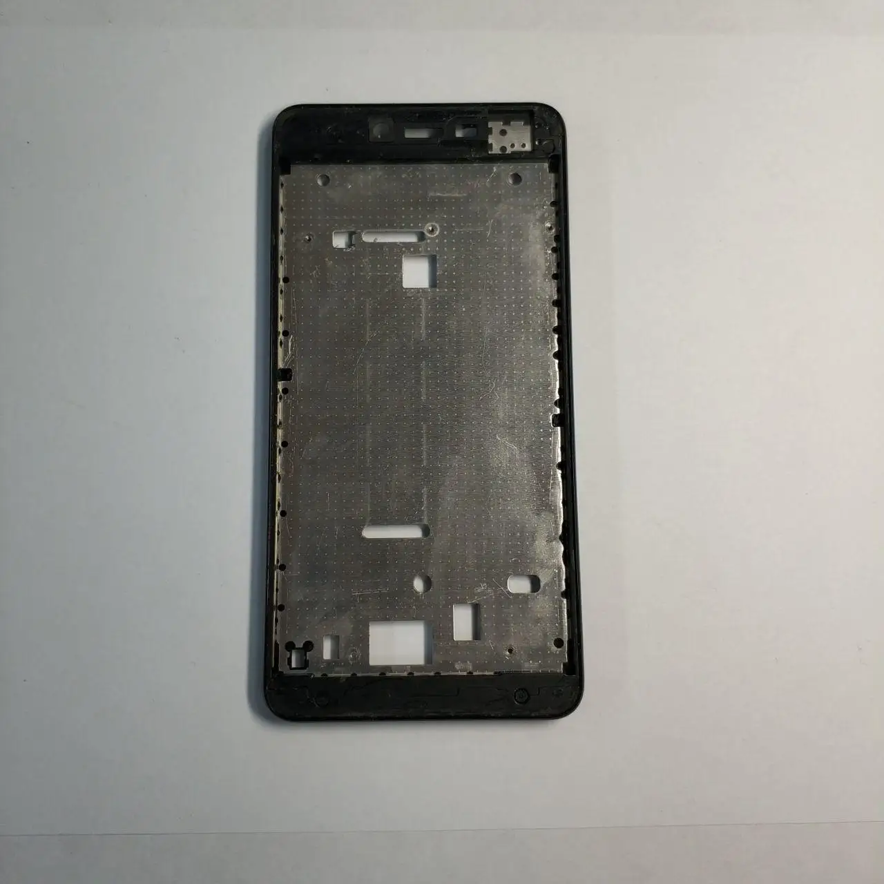 Рамка дисплея BQ 5058 Strike Power Easy с разборки | Мобильные телефоны и аксессуары