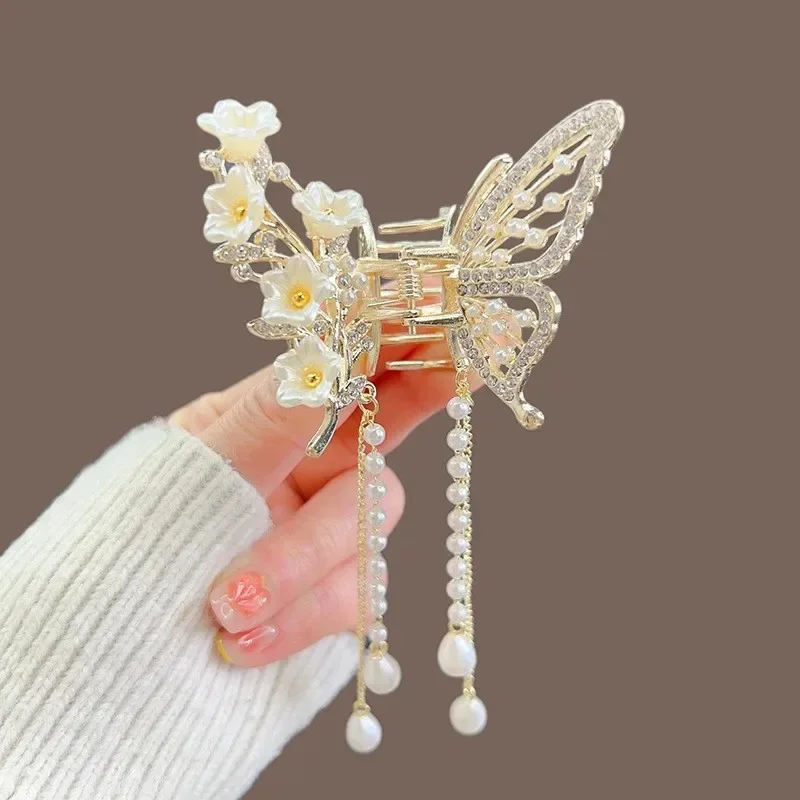 New Butterfly Tassel Pearl Hair Claw Women Elegant Rose Flower Hair Clip Female Exquisite Ponytail Claw Clip Заколка Зажим
