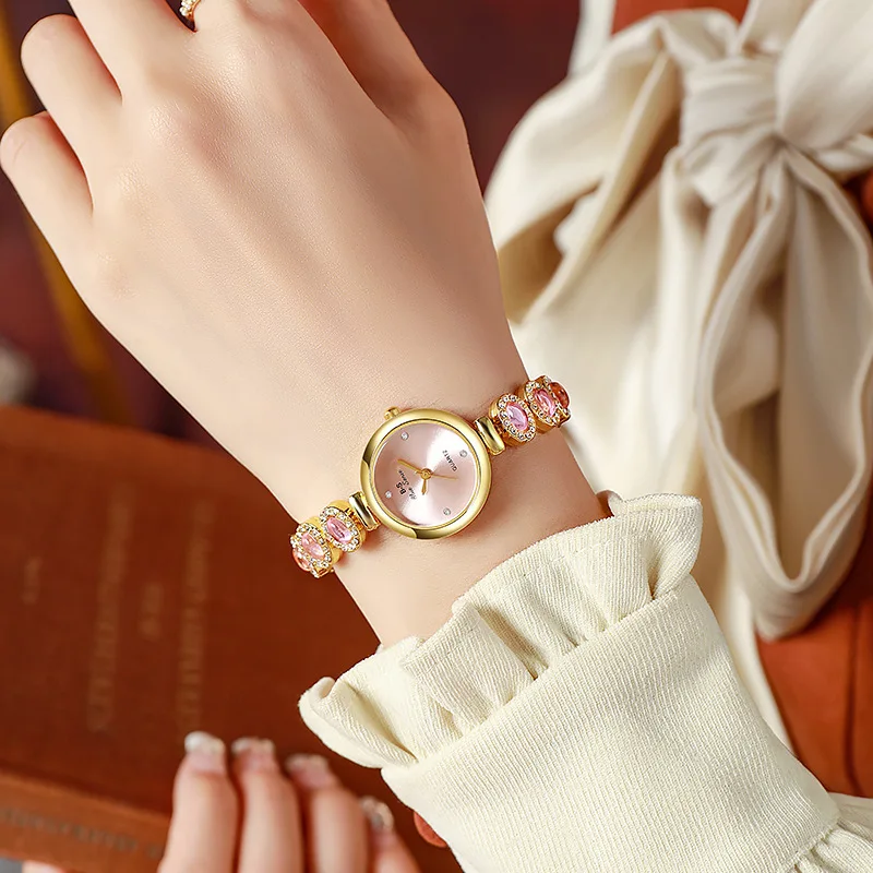 New Women's Watch Luxury Imitation Gemstone Quartz Watch Pullable Bracelet Ladies Watch Girl's Gift
