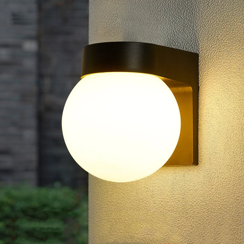 Spherical Outdoor Wall Lamp IP65 Waterproof Milky Round Wall Light for Garden Courtyard Corridor Plastic External Light Fixture saipwell ip65 dc550v 1000v 15a plastic pv solar stings combiner box junction