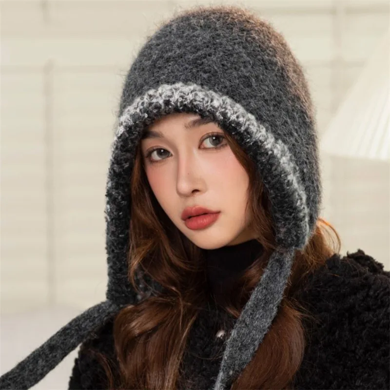 🧢 Women’s Winter Genuine Leather Ethnic Style Ear Protection Hat