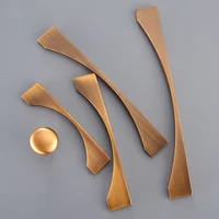 ลูกบิดประตูห้องครัวและตู้เสื้อผ้าแบบคลาสสิคลิ้นชักลิ้นชักทองเหลืองทองเหลืองทองเหลืองทองเหลืองด้ามจับตู้โบราณแบบคลาสสิก 3