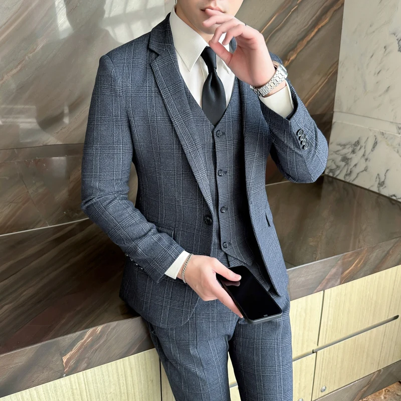 (Suit + Vest + Trousers) Quality Suit Suit Male Three-piece Korean Version of Fashion Handsome Slim Business Casual Wedding Suit 2