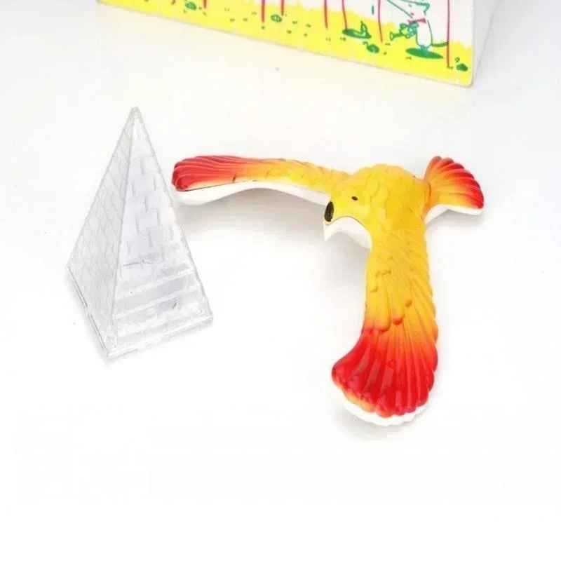 1 Pack Plastic Balancing Eagle Bird Children Educational Toys Kids Fun Toys Anti Stress Finger Balancing Game