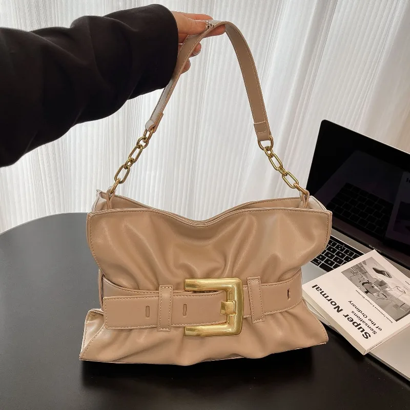 2025 New Niche Design Pleated Metal Belt Buckle Shoulder Bag for Women 2k Cool Girls High Quality Commuter Underarm Bag Female