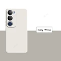 Lvory White