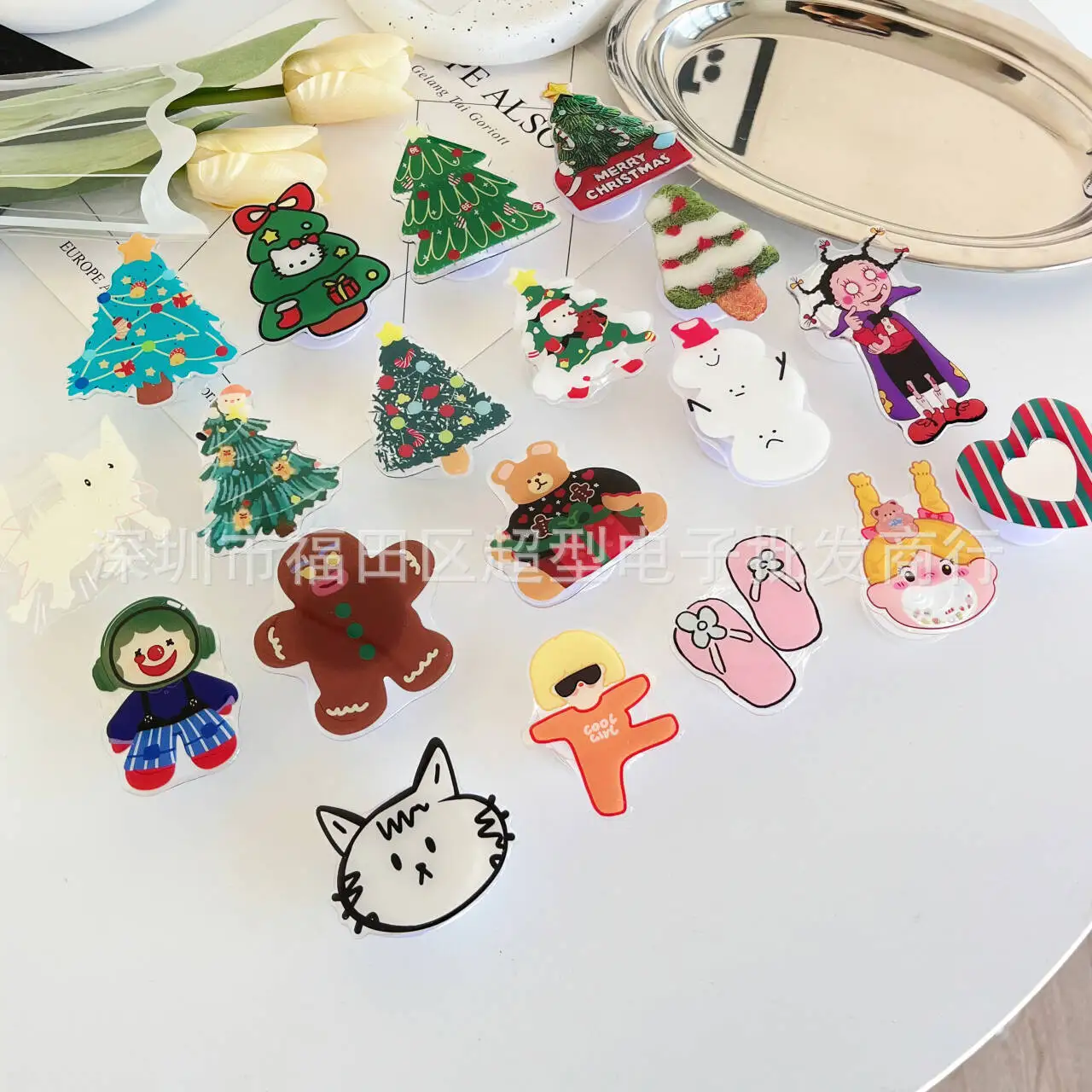 Universal Cartoon Cute Christmas Stand Phone Holder Mobile Phone Stand Socket Mobile Phone Accessories Expanding Stand Girp