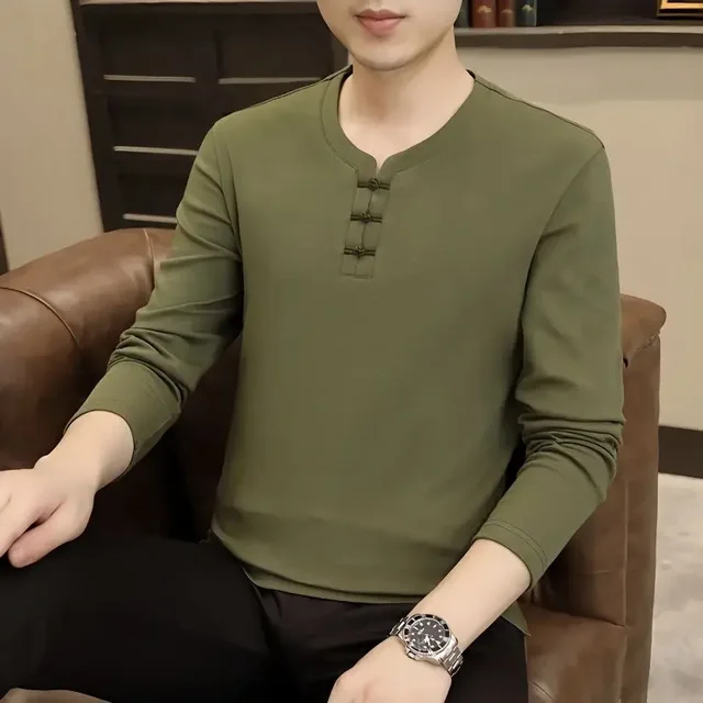 가을과 겨울에 완벽한 따뜻하고 스타일리시한 남성용 스웨트 셔츠