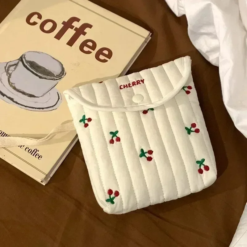 Mini Period Pouch 16x13cm Cotton Linen Sanitary Bag for Pads/Tampons Travel Organizer Elegant Clutch for Women & Teens