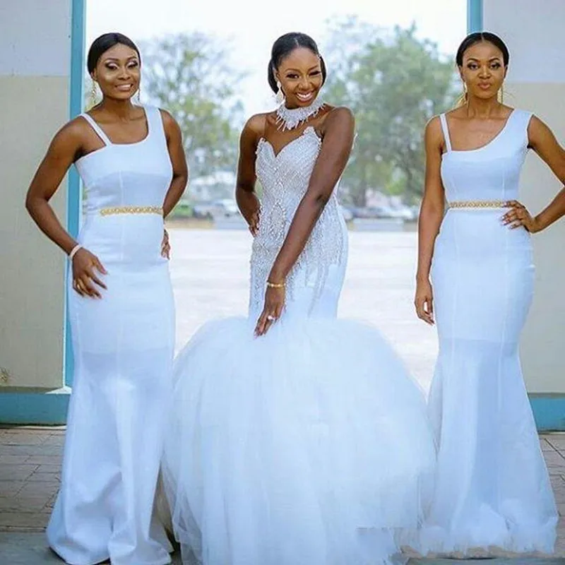 

Beautiful Halter Appliques Beaded Mermaid Wedding Dresses Sweep Train African Backless Vestido De Casamento Church Bridal Gowns