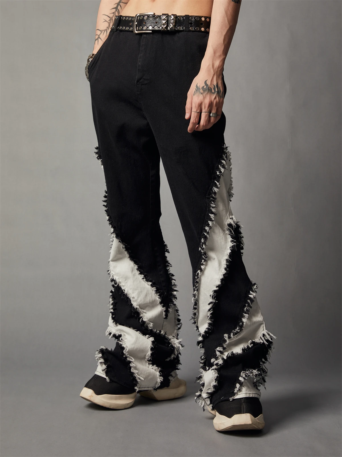 Avant-Garde Style Y2K Black and White Stitching Contrast Color Tassel Washed Jeans Men and Women's Casual Flared Pants Trousers