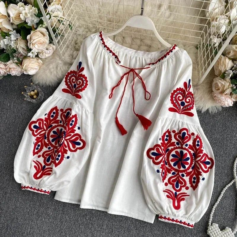 

Women's Retro Blouse Women Bohemian Tassel Beach Floral Embroidery Linen Cotton Blouse Flare Sleeve Loose Shirts Tops Blusa